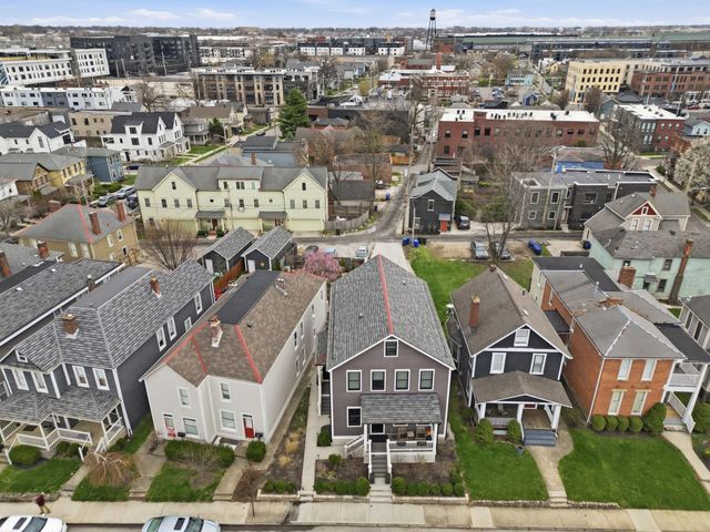 1102 Summit Street, Columbus, OH 43201