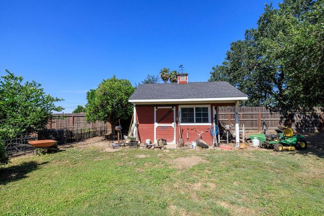 5114-5116 South Ave, Empire, CA 95319