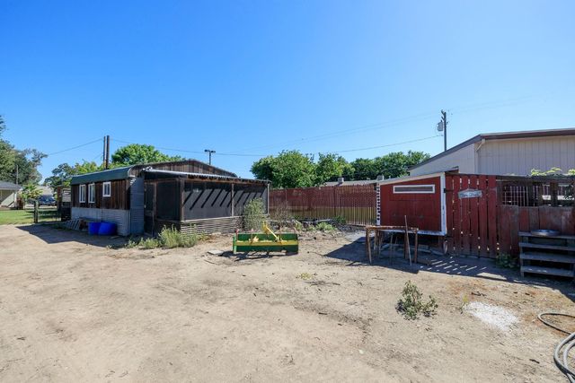 5114-5116 South Ave, Empire, CA 95319