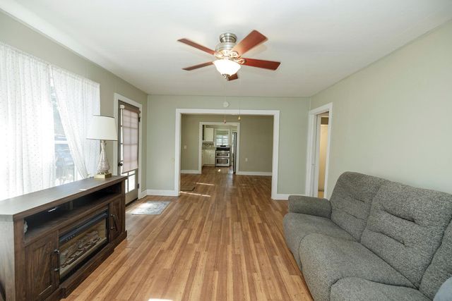5114-5116 South Ave, Empire, CA 95319