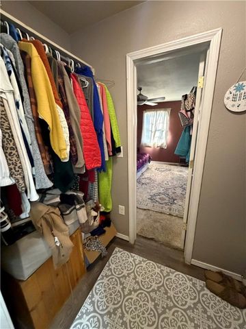 8229 Chestnut Drive, Rogers, AR 72756