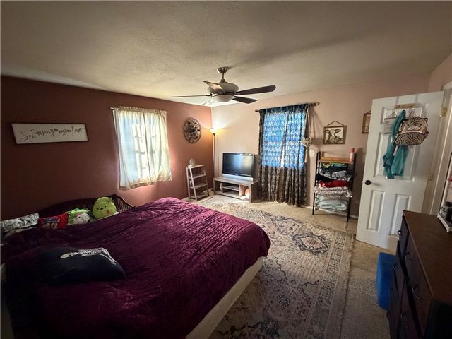 8229 Chestnut Drive, Rogers, AR 72756