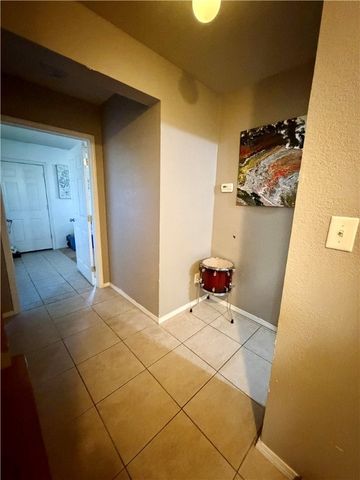 8229 Chestnut Drive, Rogers, AR 72756