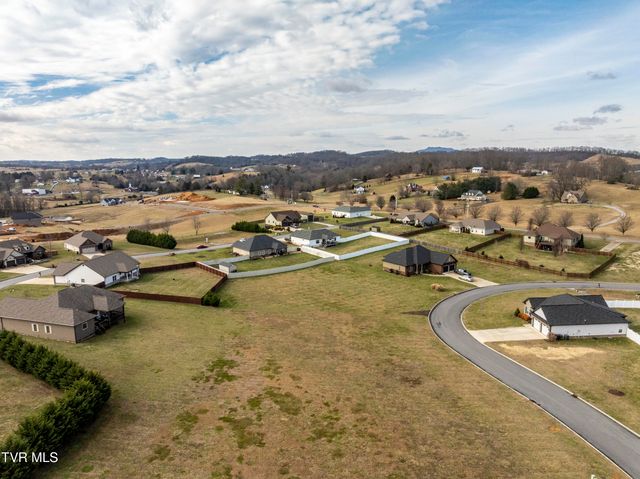 636 Brady Way, Jonesborough, TN 37659