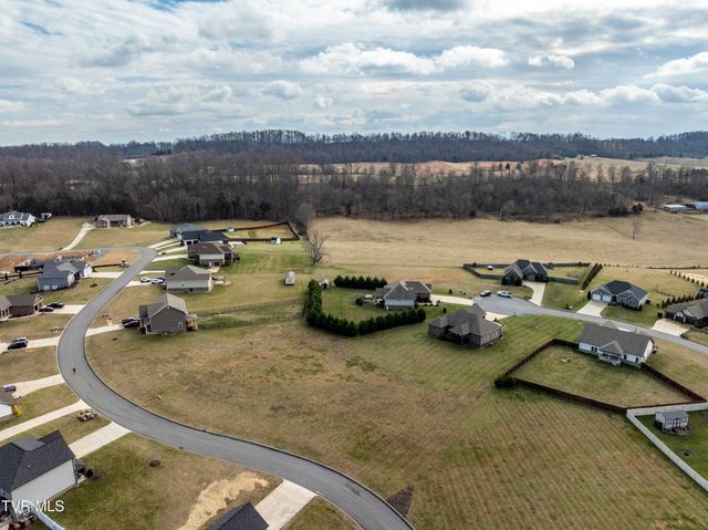 636 Brady Way, Jonesborough, TN 37659