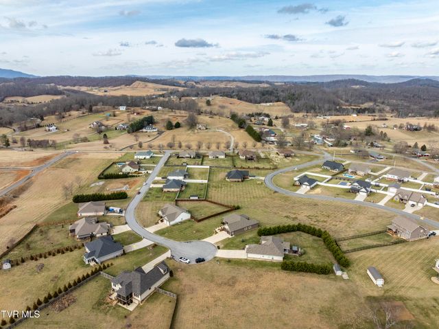 636 Brady Way, Jonesborough, TN 37659