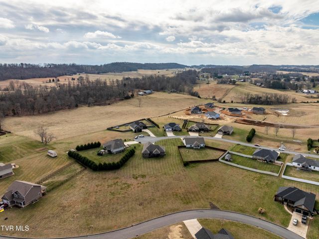 636 Brady Way, Jonesborough, TN 37659