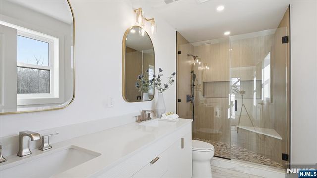 4 Hilltop, Essex Fells, NJ 07021