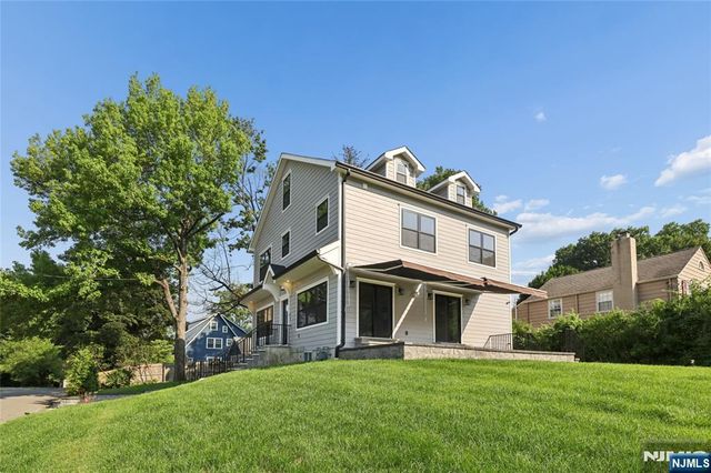 4 Hilltop, Essex Fells, NJ 07021