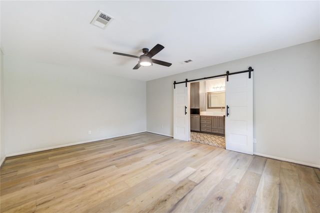 5019 Oak Forest Drive, Houston, TX 77018