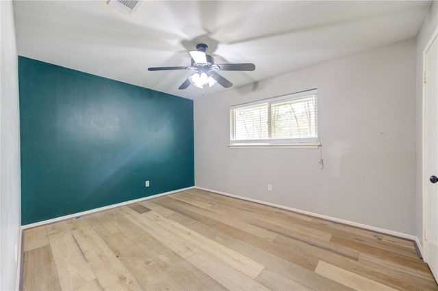 5019 Oak Forest Drive, Houston, TX 77018