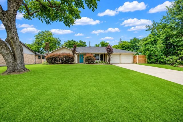 5019 Oak Forest Drive, Houston, TX 77018