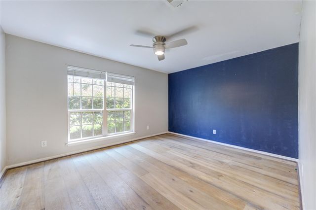 5019 Oak Forest Drive, Houston, TX 77018