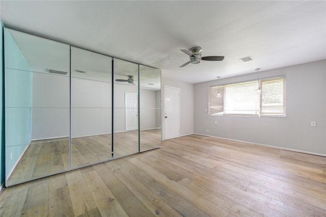 5019 Oak Forest Drive, Houston, TX 77018