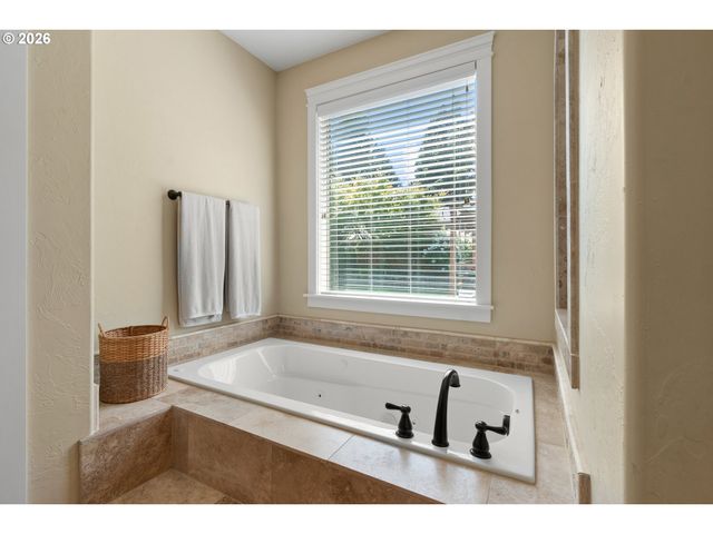 13008 Nw 49TH Ave, Vancouver, WA 98685
