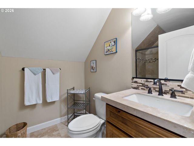 13008 Nw 49TH Ave, Vancouver, WA 98685