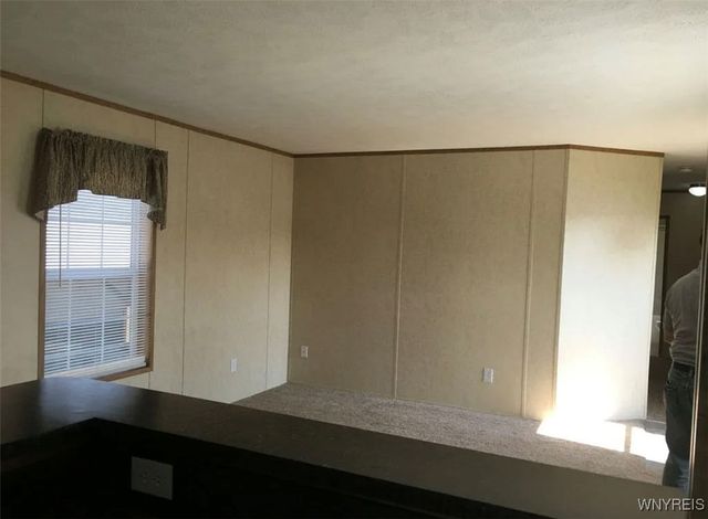 109B Elmhurst, Lockport City, NY 14094