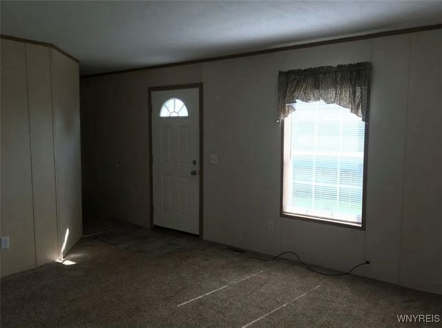 109B Elmhurst, Lockport City, NY 14094