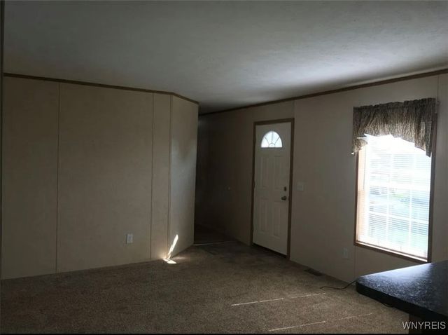 109B Elmhurst, Lockport City, NY 14094