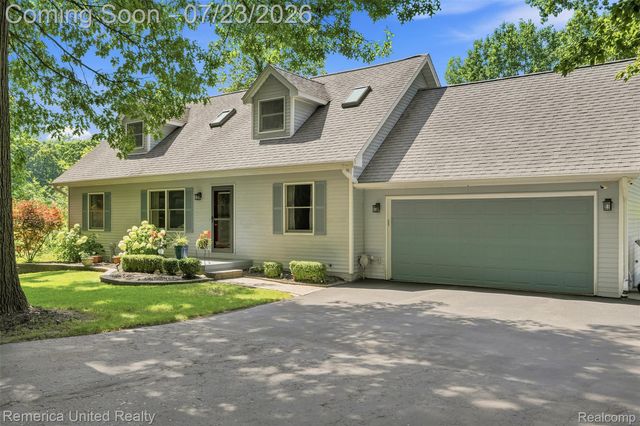 11922 Cody Creek Court, Green Oak Township, MI 48178