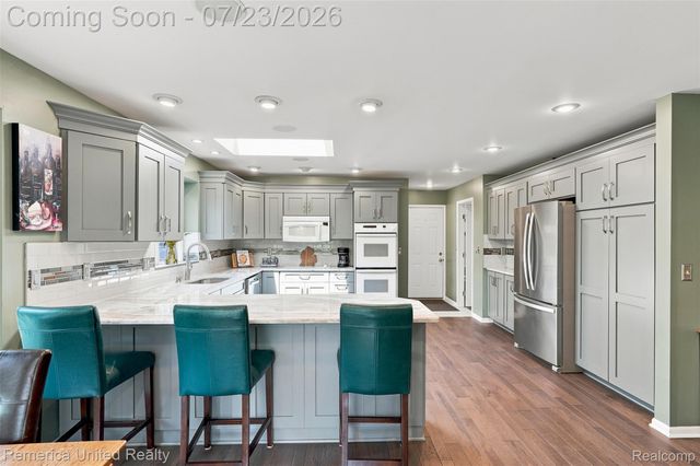 11922 Cody Creek Court, Green Oak Township, MI 48178