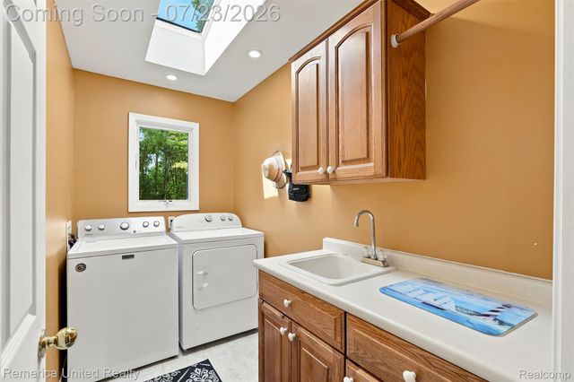 11922 Cody Creek Court, Green Oak Township, MI 48178