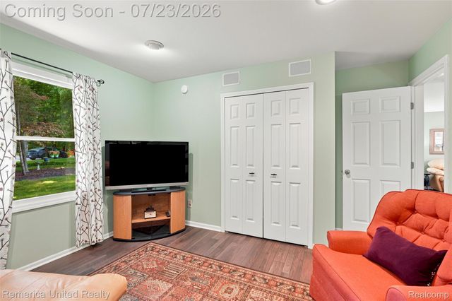 11922 Cody Creek Court, Green Oak Township, MI 48178
