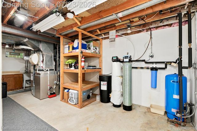 11922 Cody Creek Court, Green Oak Township, MI 48178