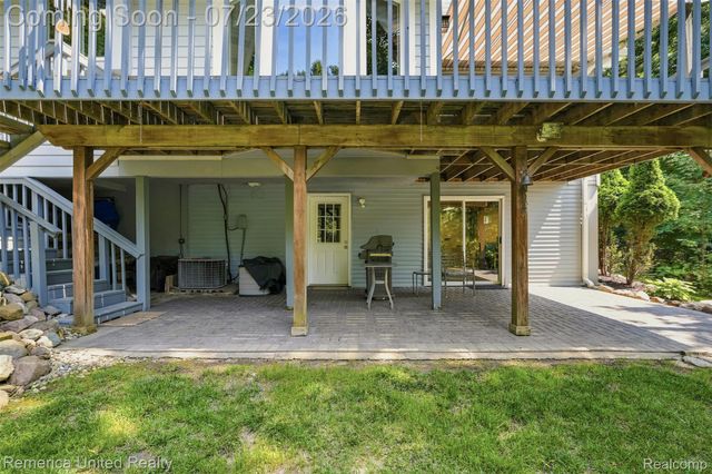 11922 Cody Creek Court, Green Oak Township, MI 48178