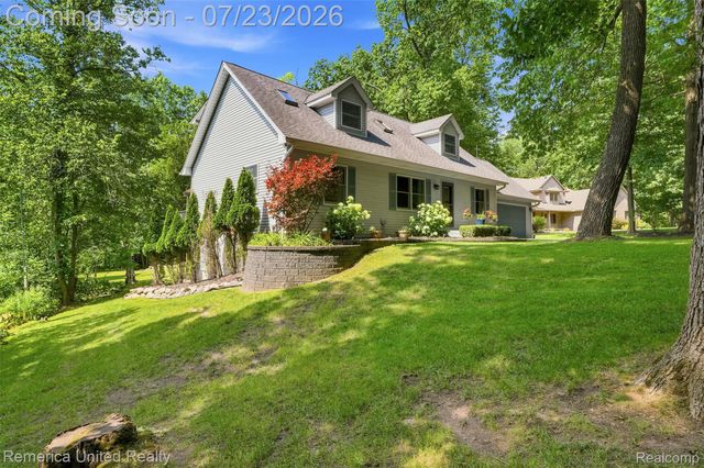 11922 Cody Creek Court, Green Oak Township, MI 48178