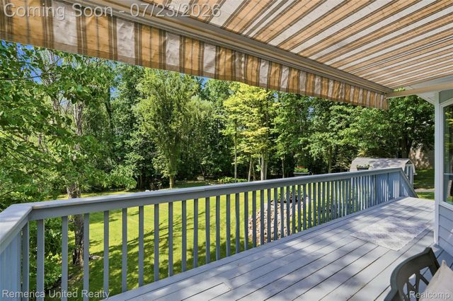 11922 Cody Creek Court, Green Oak Township, MI 48178