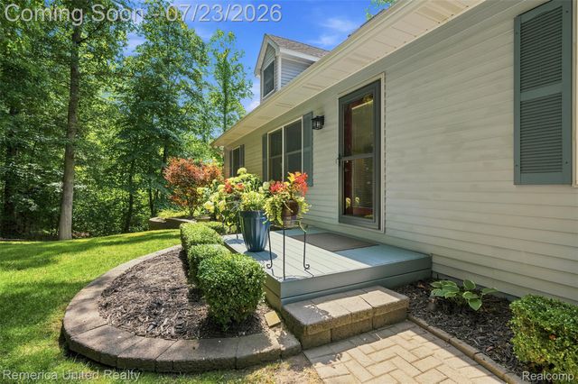 11922 Cody Creek Court, Green Oak Township, MI 48178