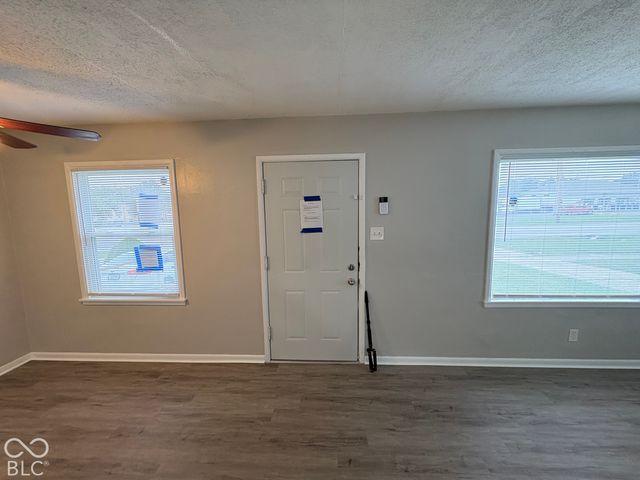 5425 E 21st Street, Indianapolis, IN 46218