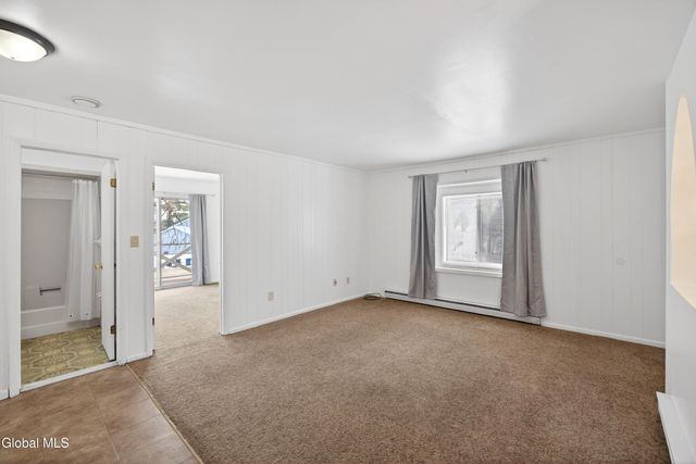 110 Southwoods Court, Rotterdam, NY 12306