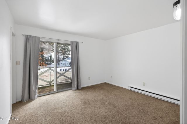 110 Southwoods Court, Rotterdam, NY 12306