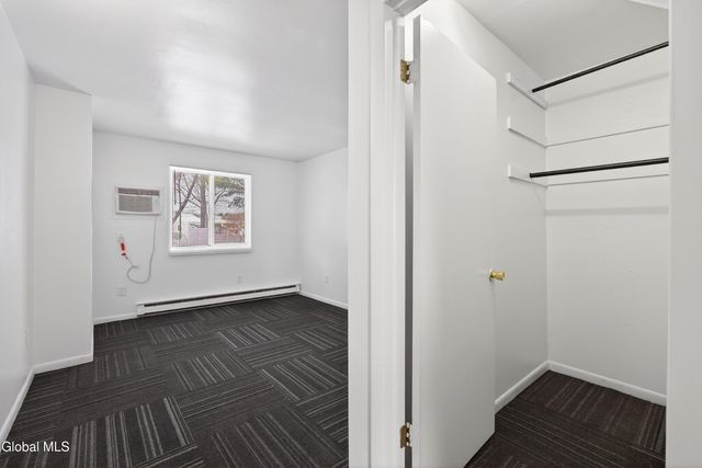 110 Southwoods Court, Rotterdam, NY 12306