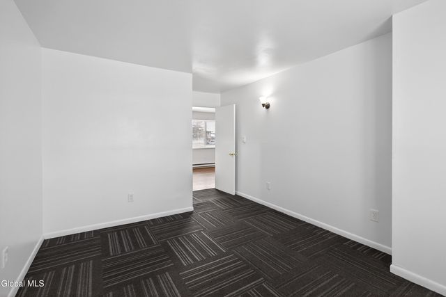 110 Southwoods Court, Rotterdam, NY 12306