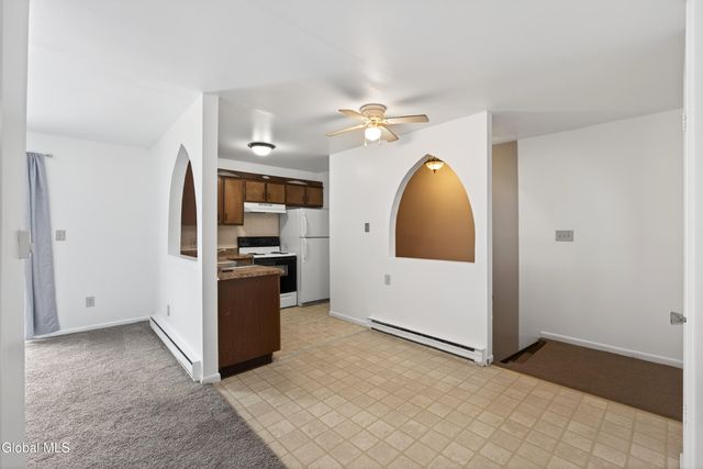 110 Southwoods Court, Rotterdam, NY 12306