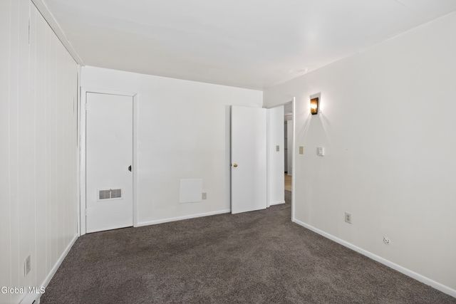 110 Southwoods Court, Rotterdam, NY 12306