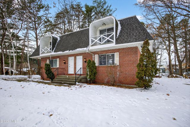 110 Southwoods Court, Rotterdam, NY 12306