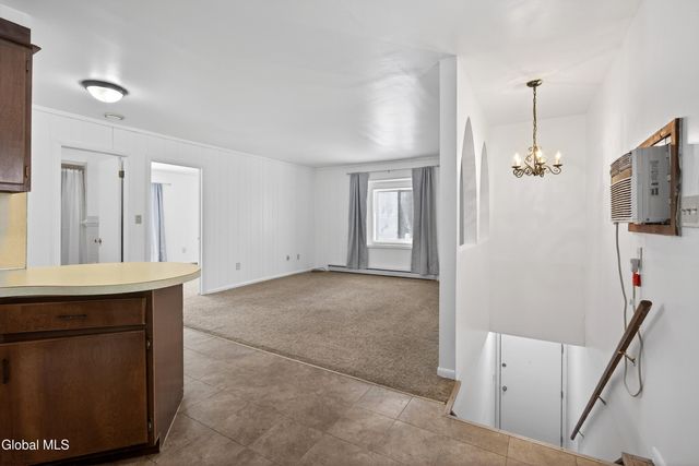 110 Southwoods Court, Rotterdam, NY 12306