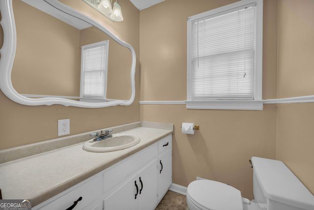 97 Estatohe Circle, Toccoa, GA 30577