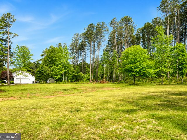 97 Estatohe Circle, Toccoa, GA 30577