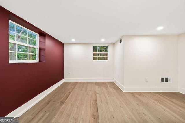 2949 Pearl Street, East Point, GA 30344