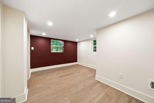 2949 Pearl Street, East Point, GA 30344
