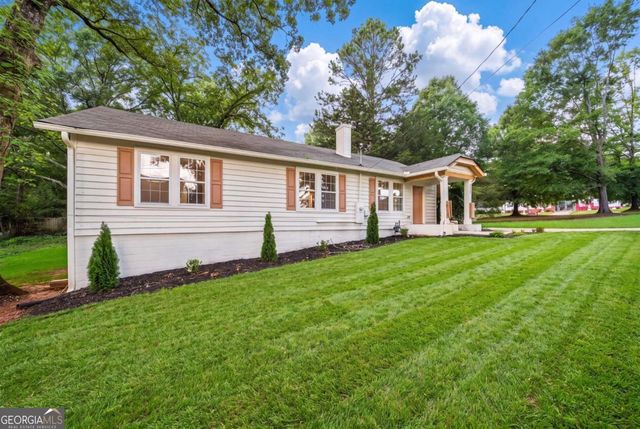 2949 Pearl Street, East Point, GA 30344