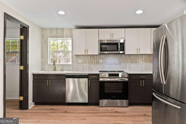 2949 Pearl Street, East Point, GA 30344