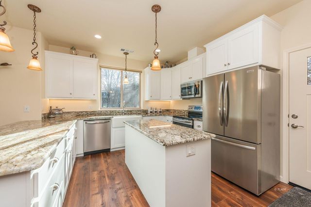 220 Fairway Drive, Weaverville, CA 96093