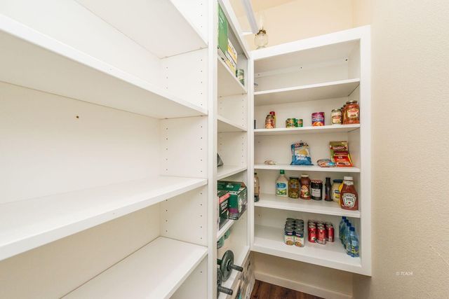 220 Fairway Drive, Weaverville, CA 96093