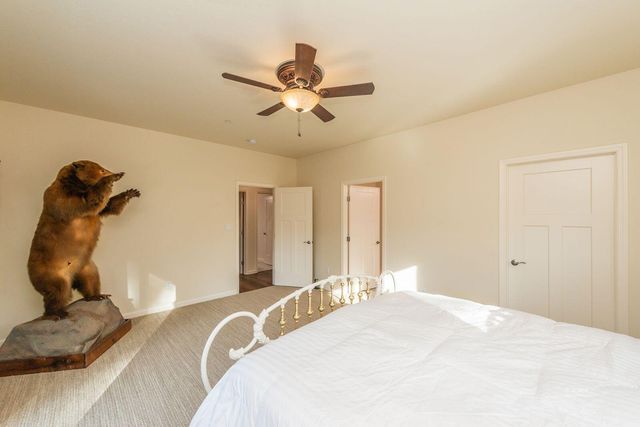 220 Fairway Drive, Weaverville, CA 96093